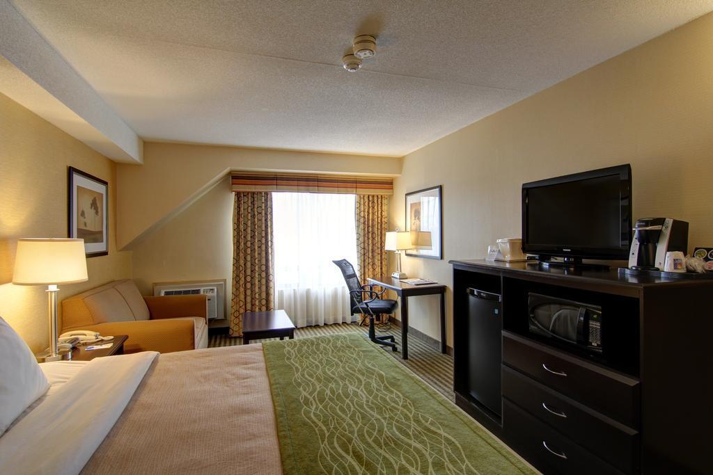 Comfort Inn Chatham-Kent Eksteriør bilde