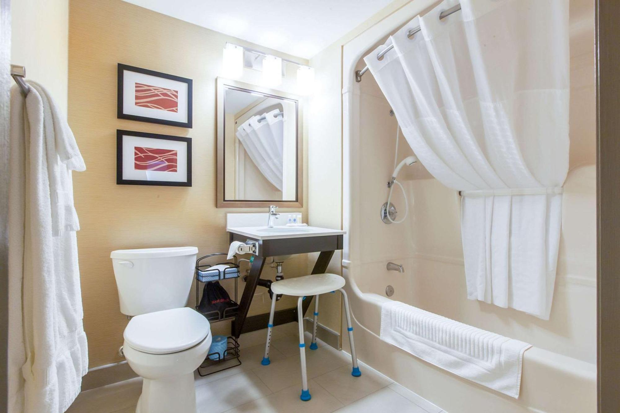 Comfort Inn Chatham-Kent Eksteriør bilde